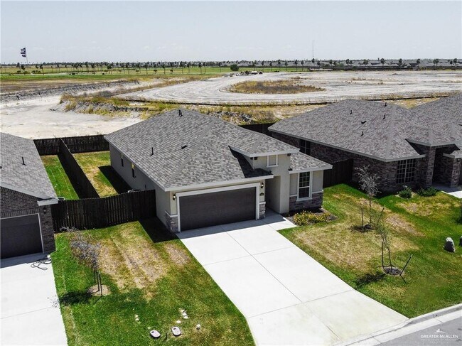 Building Photo - 21 Chalk Rdg Dr