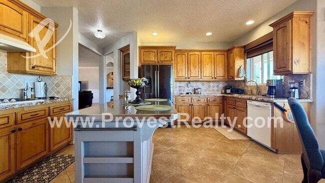 Building Photo - 10281 Whitehaven St