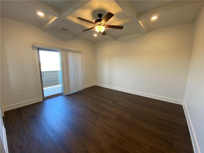 Building Photo - 2618 N Ward Dr