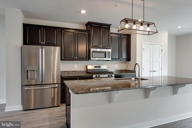 Building Photo - 149 Lyons Crk Dr