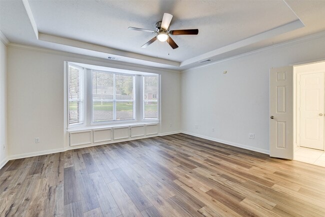 Building Photo - 2311 Stableridge Dr