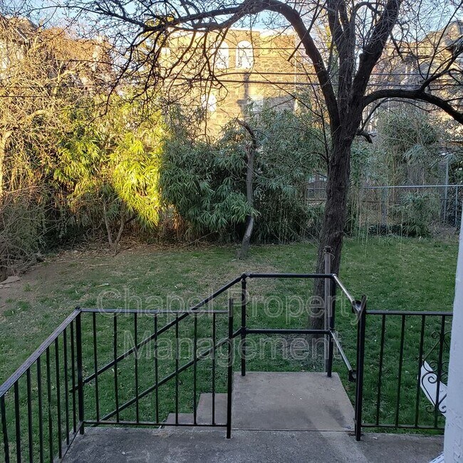 Building Photo - 871 Wynnewood Rd