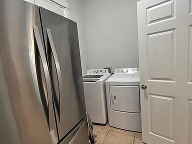 Building Photo - 112 E Wild Blueberry Way