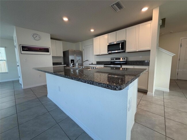 Building Photo - 12072 Downy Birch Dr