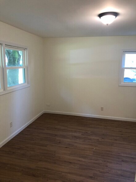 Bedroom - 9215 ARISTIDES DR