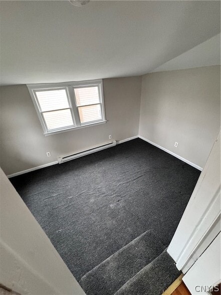 Building Photo - 307 Highland Ave