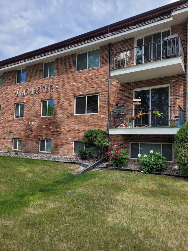 Primary Photo - 515 30th Ave N