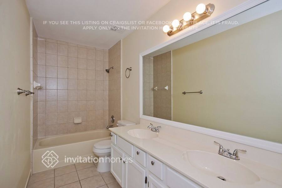 Building Photo - 145 Kelso Ct