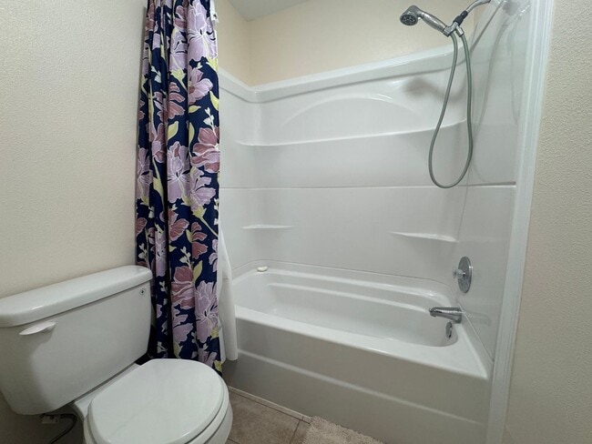 Building Photo - 1611 AZ-95
