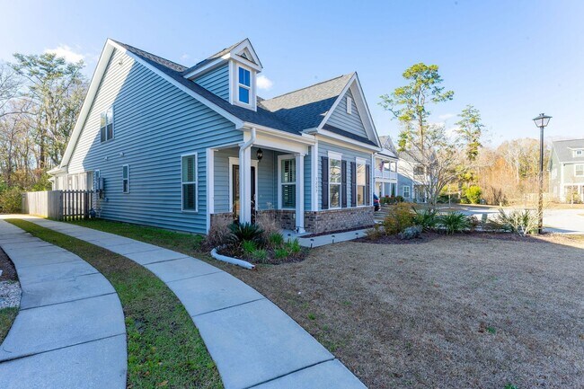 Building Photo - 3 Bedroom 2.5 Bath House in Boltons Landing - West Ashley