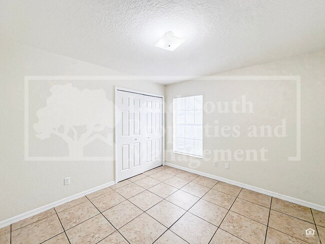Building Photo - 7823 Sugar Pine Blvd