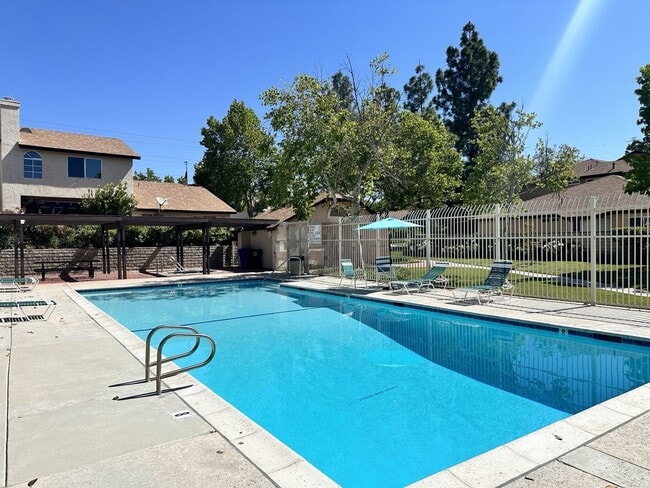Building Photo - 22941 Banyan Pl