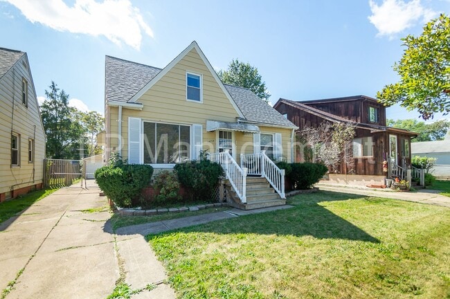 Building Photo - 14209 Emery Ave