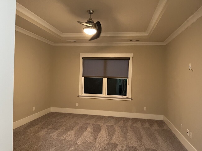 Building Photo - 1712 Biscayne Dr