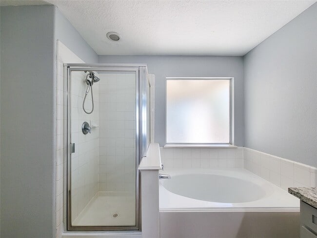 Building Photo - 19615 Mackinaw Isle Ct