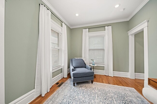 Building Photo - 503 S 3rd St