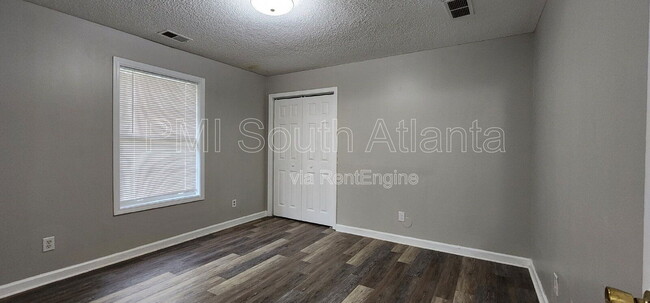 Building Photo - 139 Kathryn Rd