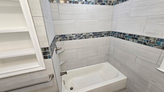 Building Photo - 3713 Gratiot Ave