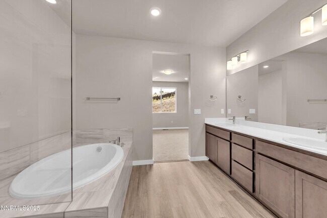 Building Photo - 1466 Copper Point Cir