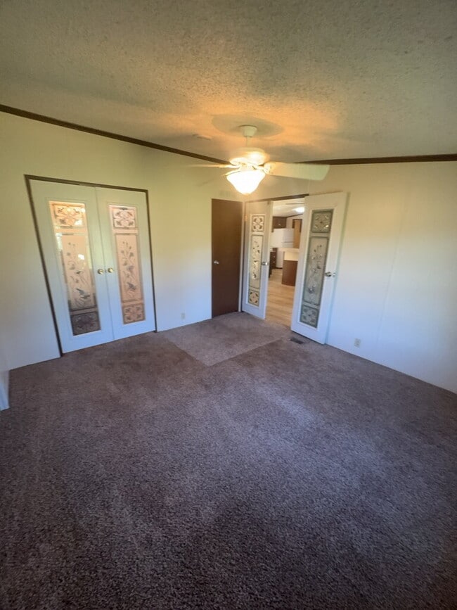 Building Photo - 1557 Catherine Lake Rd