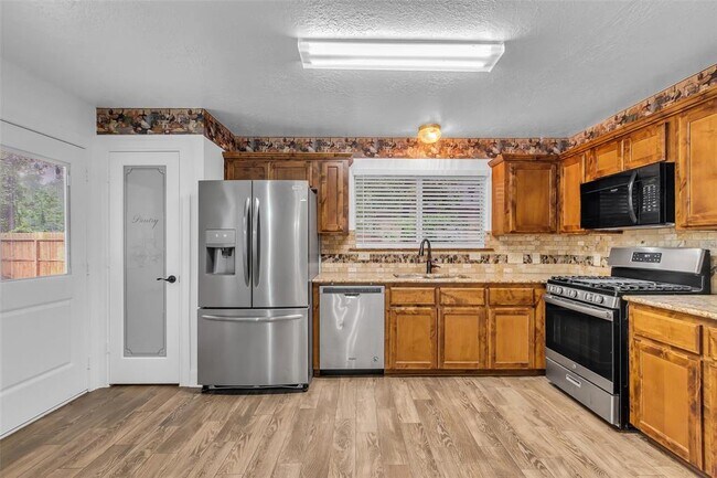 Building Photo - 22038 Soft Pines Ct