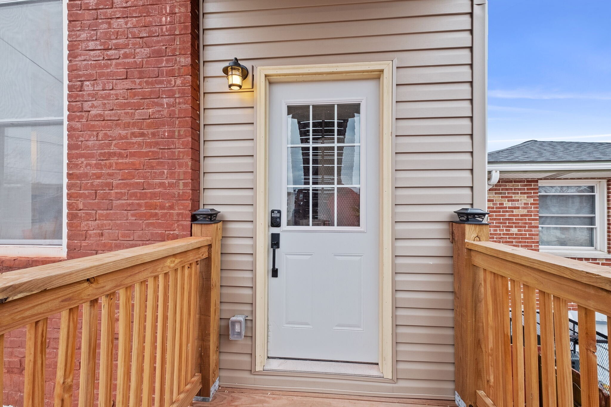 Back door / porch - 3855 S Compton Ave