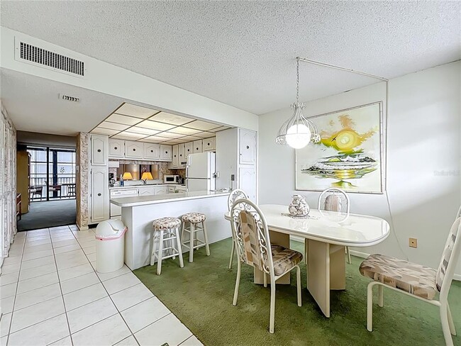 Building Photo - 17580 Gulf Blvd