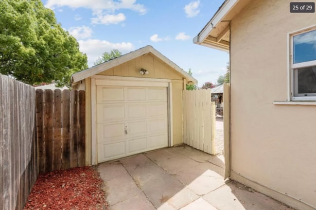 Building Photo - 3105 58th St