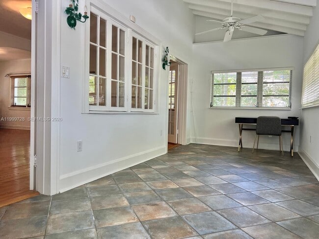 Building Photo - 119 Cadima Ave