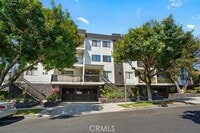 Building Photo - 635 E Elmwood Ave