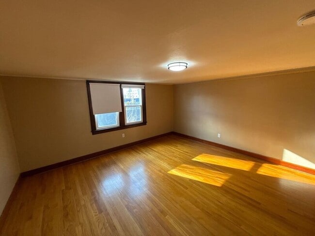 Building Photo - 240 13th St NE