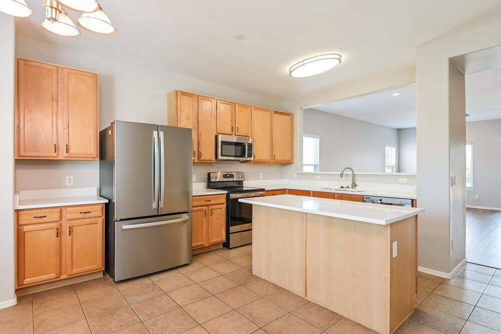 Building Photo - 6871 S Martlet Dr