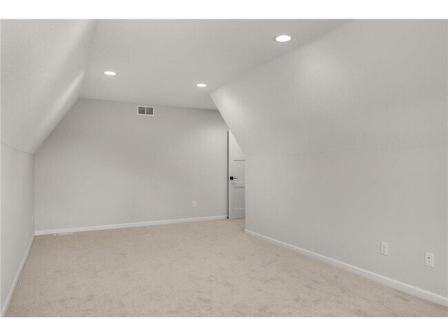 Building Photo - 7252 61st St S