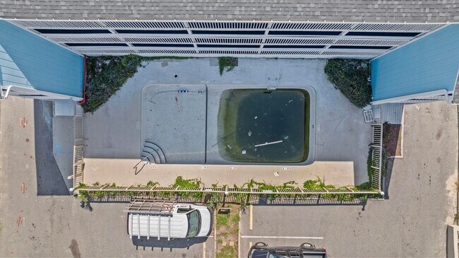 Building Photo - 941 S Ocean Blvd
