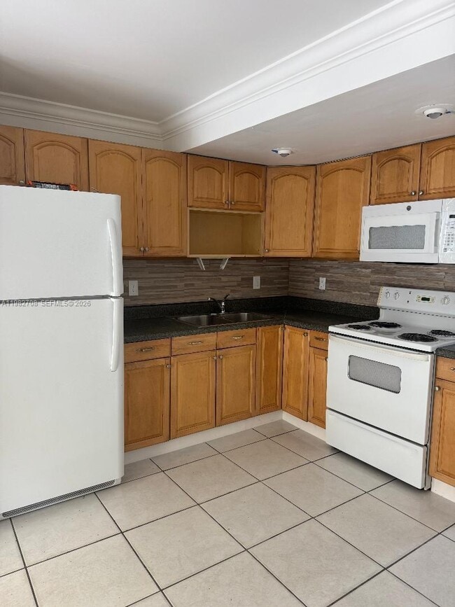 Building Photo - 5309 W 22nd Ct