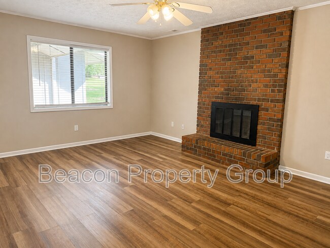 Building Photo - 102 Saltlick Trace