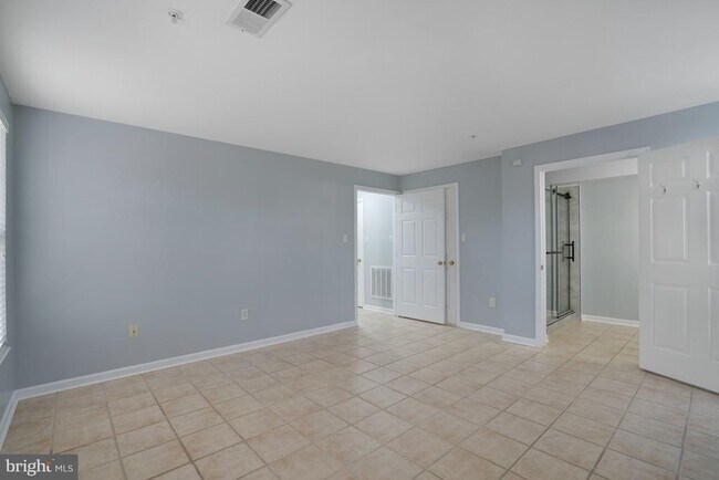 Building Photo - 7518 Snowpea Ct