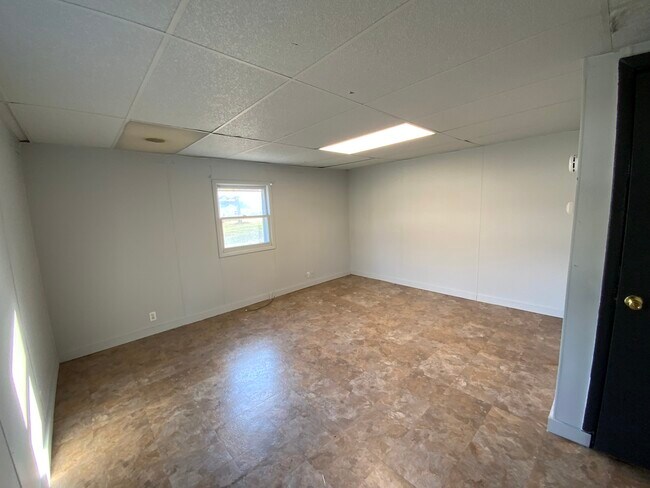 Building Photo - 226 Grace-