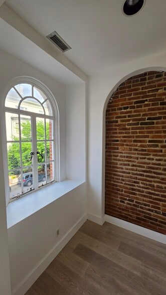 Exposed Brick Throughout! - 403 N Charles St