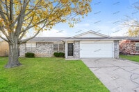 Building Photo - 2720 S 136th E Pl