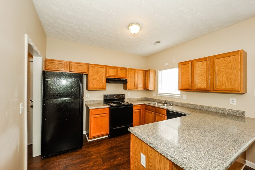 Building Photo - 8639 Glendevon Ct