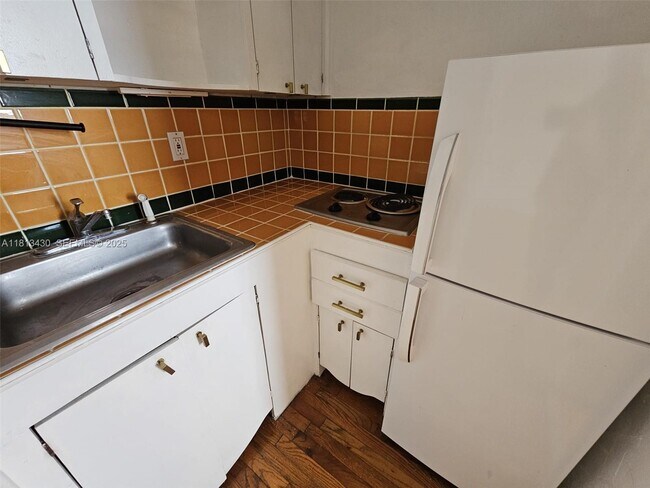 Building Photo - 850 Jefferson Ave