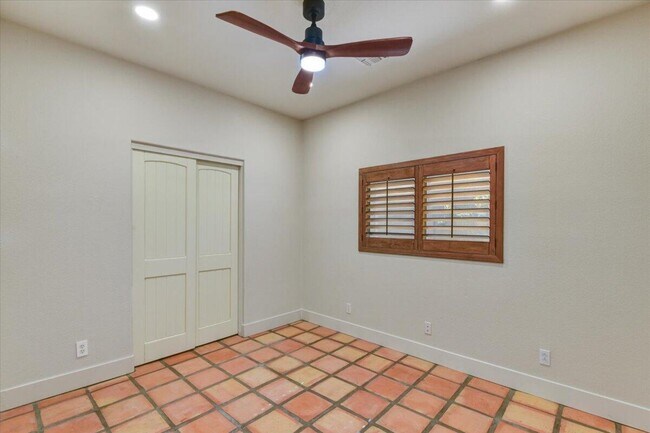 Building Photo - 35128 N 92nd Pl