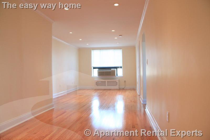 Building Photo - 60 Brattle St