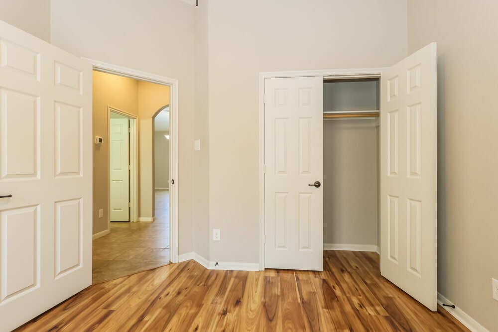 Building Photo - 18415 Sunrise Maple Dr