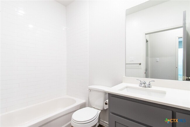 Building Photo - 319 Riptide Dr