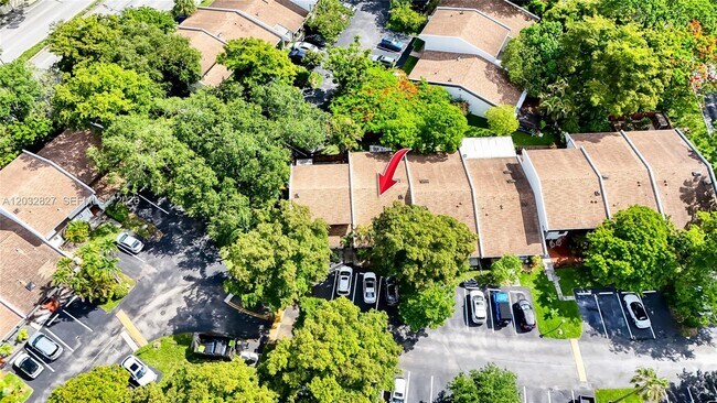 Building Photo - 505 NE 199th Ln