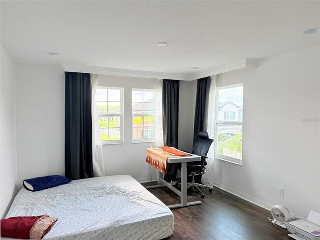 Building Photo - 11131 Sundrift Dr