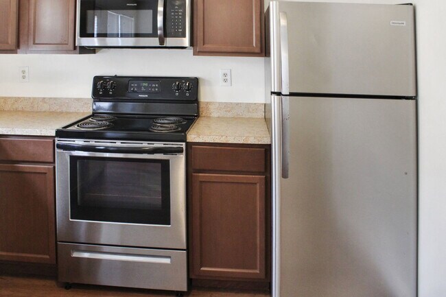 Building Photo - 4406 Eagle Ct