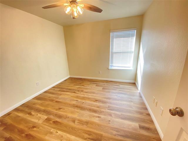 Building Photo - 1622 Mineral Springs Dr